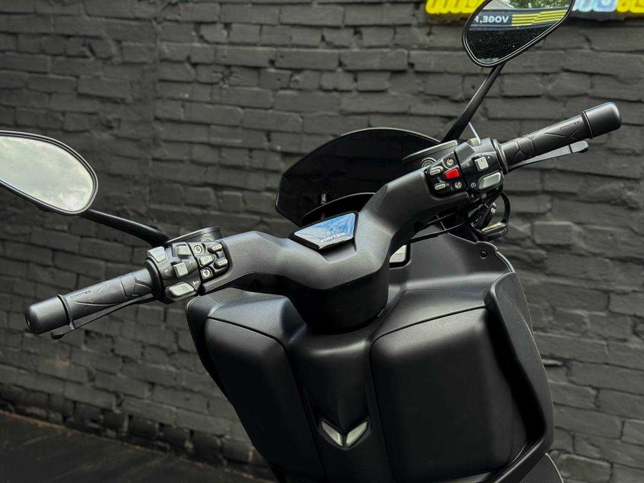Скутер ZONTES ZT125-D
