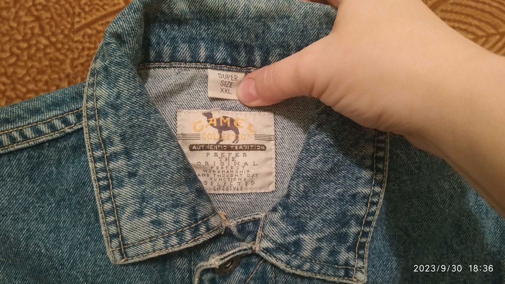 Джинсова куртка для дівчинки