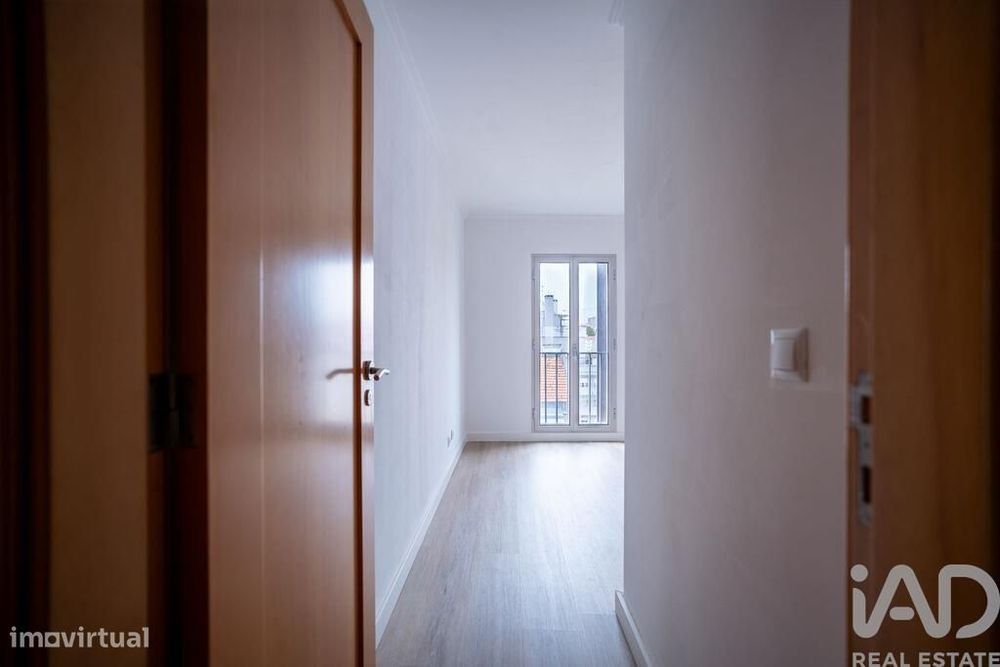 Apartamento T2 em Marvila de 84 m2