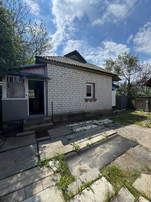 Будинок в селі Красилівка