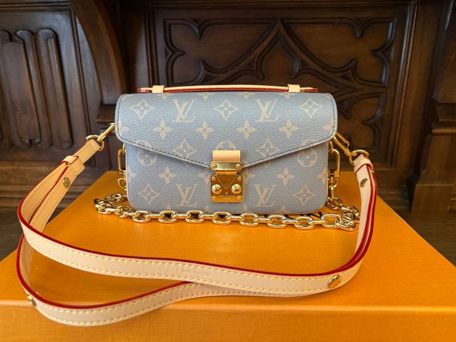 Сумка Louis Vuitton