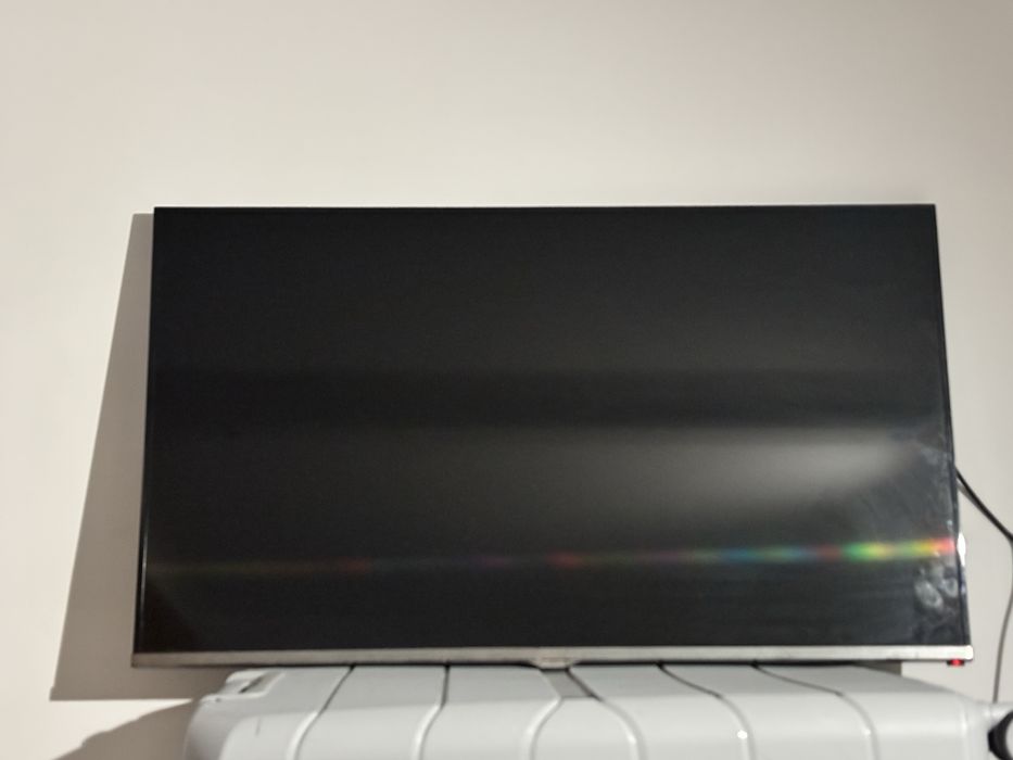 Samsung 40” Full HD UE40H5000 – sprawny, bez podstawki i pilota