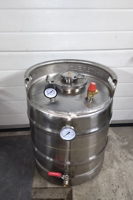 Куб перегонний новий