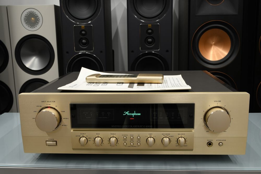 Accuphase C-2000 przedwzmacniacz stereo AAVA XLR RCA pilot instrukcja | raty 0% | zamiana | odsłuch | HI-END AUDIO