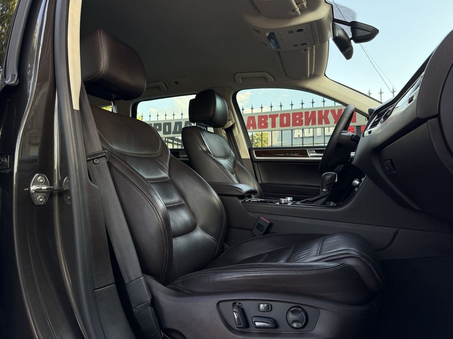 Volkswagen Touareg 2016 3.0 дизель