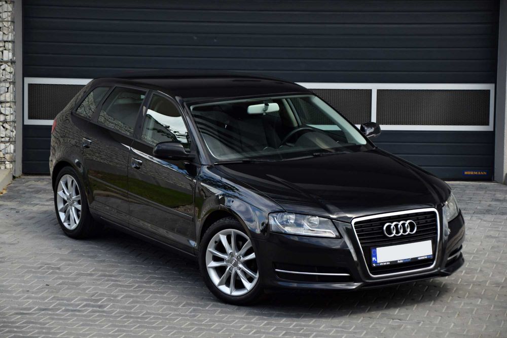 Audi A3 8P Sportback / LIFT / 1.6TDI CR 105KM / 2011r / Klimatronic