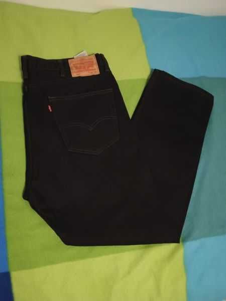 Levi s 751 -czarne-38/30