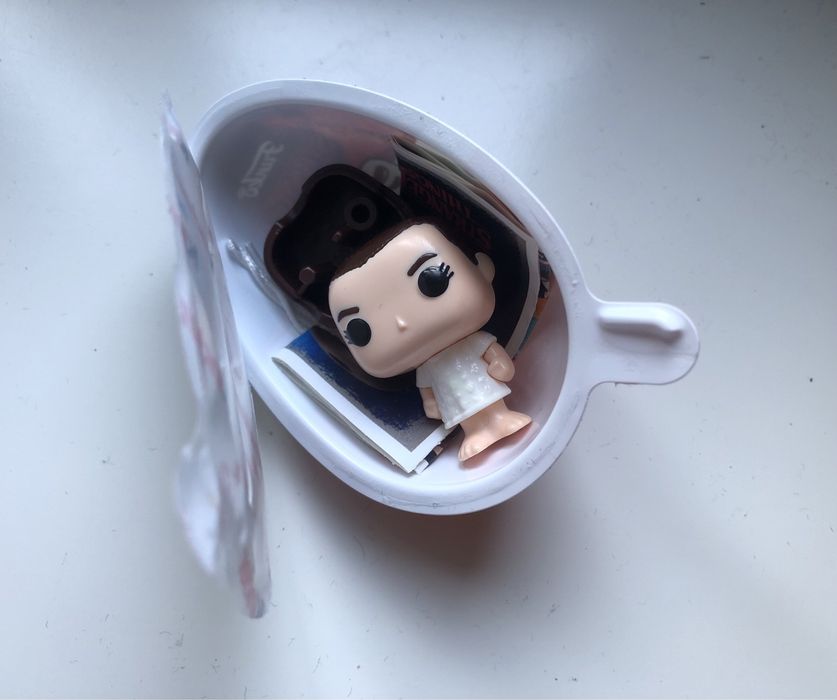 Conjunto funkos Stranger Things - Kinder Joy