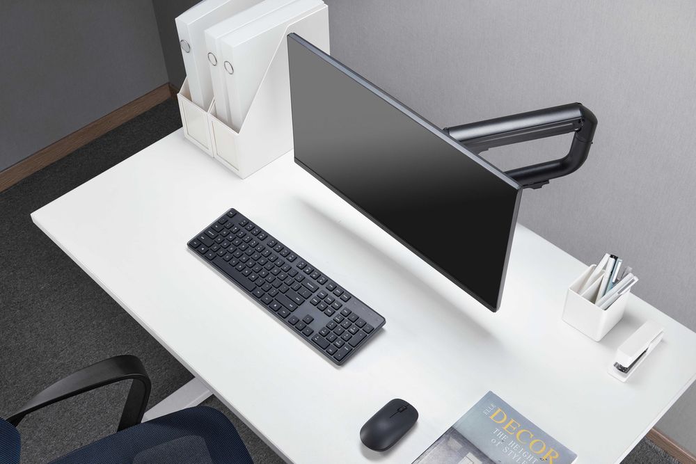 Настільне кріплення для монітора 17"-32" Brateck LDT71-C012N