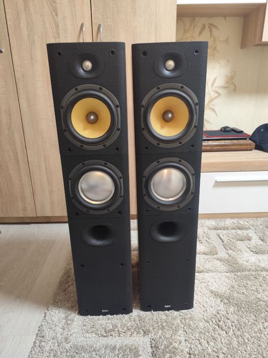 Напольная акустика Bowers & Wilkins (B&W)