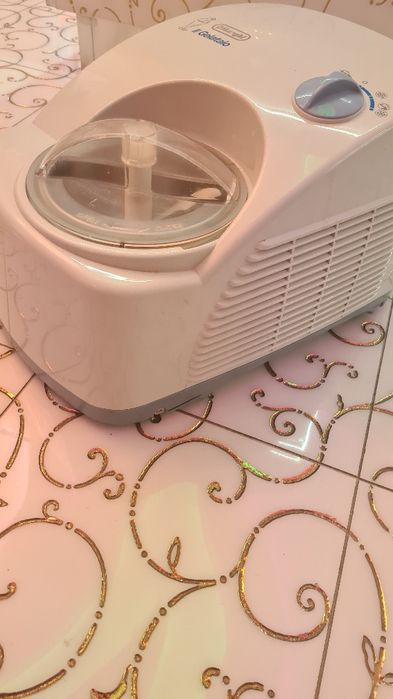 Мороженица DeLonghi 5000