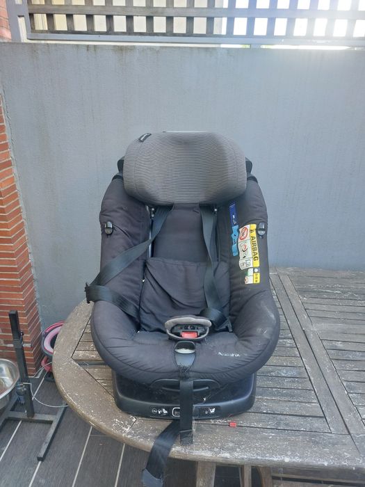 Cadeira Auto Bebeconfort Axissfix