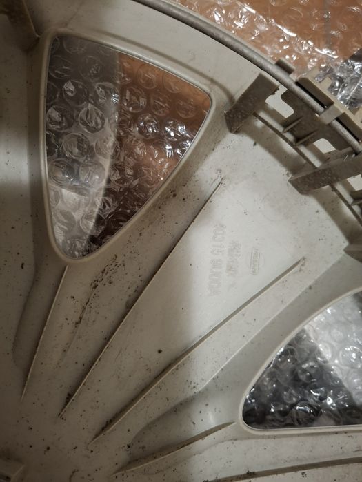Kołpaki OEM NISSAN 15 cali, 4 szt., oryginalne