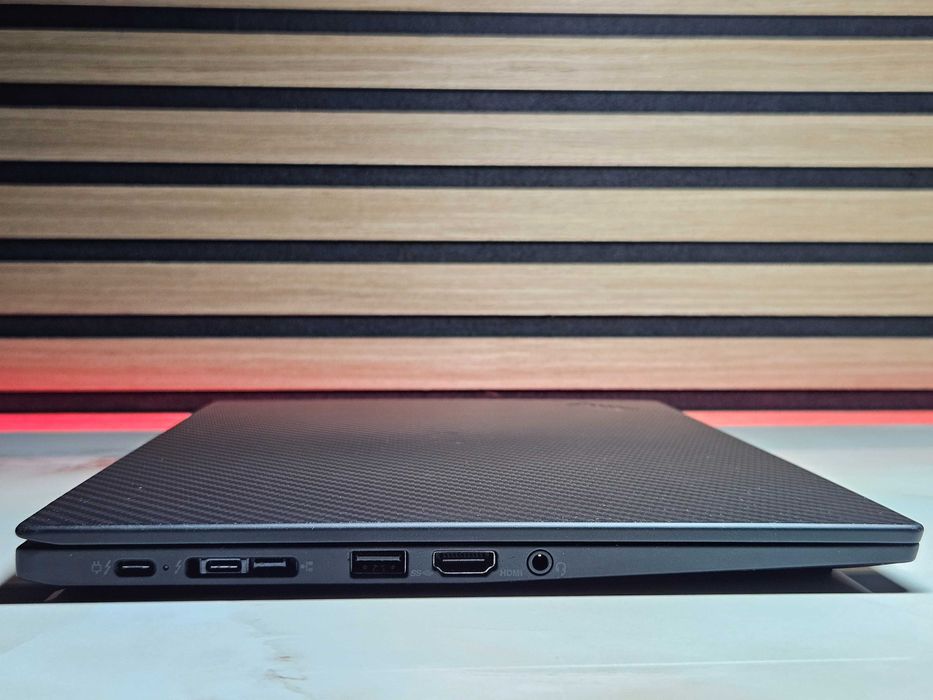 Lenovo ThinkPad X1 Carbon 7th | FHD i5-8265U 8GB 256GB SSD | WIN 11