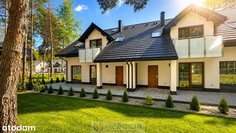 Nowoczesne domy bliźniacze z garażem i ogrodem