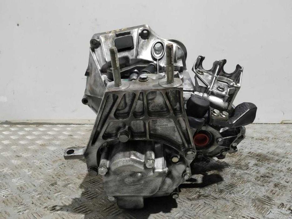 Caixa de velocidades Fiat Grand Punto 1,3jtd 75cv    ref: C510