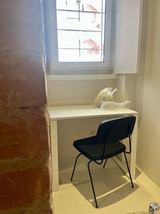 Secretaria lacada a branco