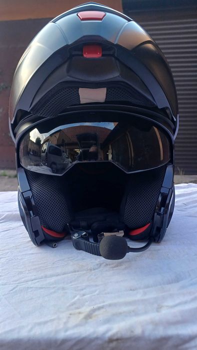 Nolan  N90-2 z interkomem kask szczękowy