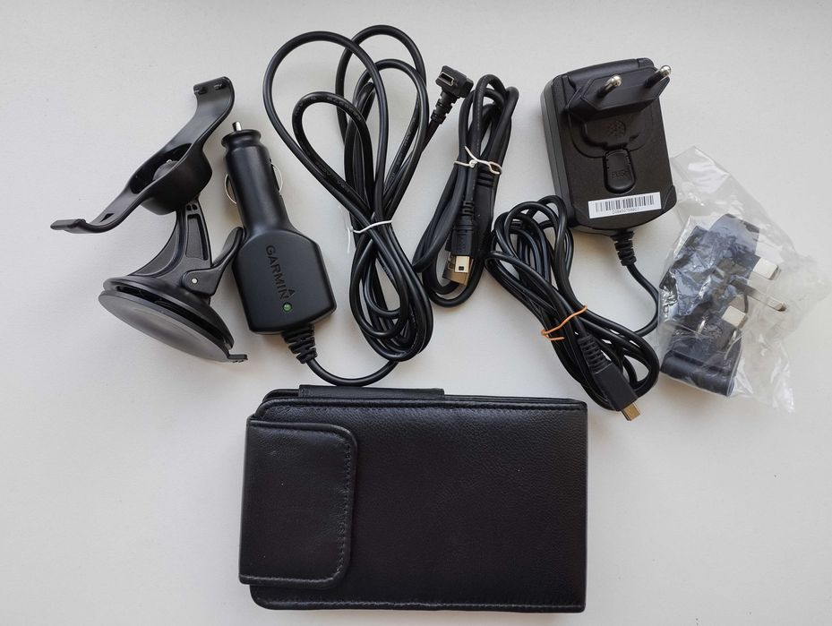 GPS навігатор Garmin Nuvi 50 в максимальній комплектації