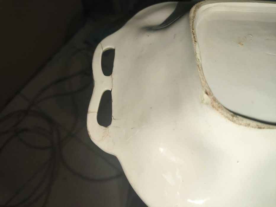 Antiga Travessa para tortas ceramica RB Alcobaça