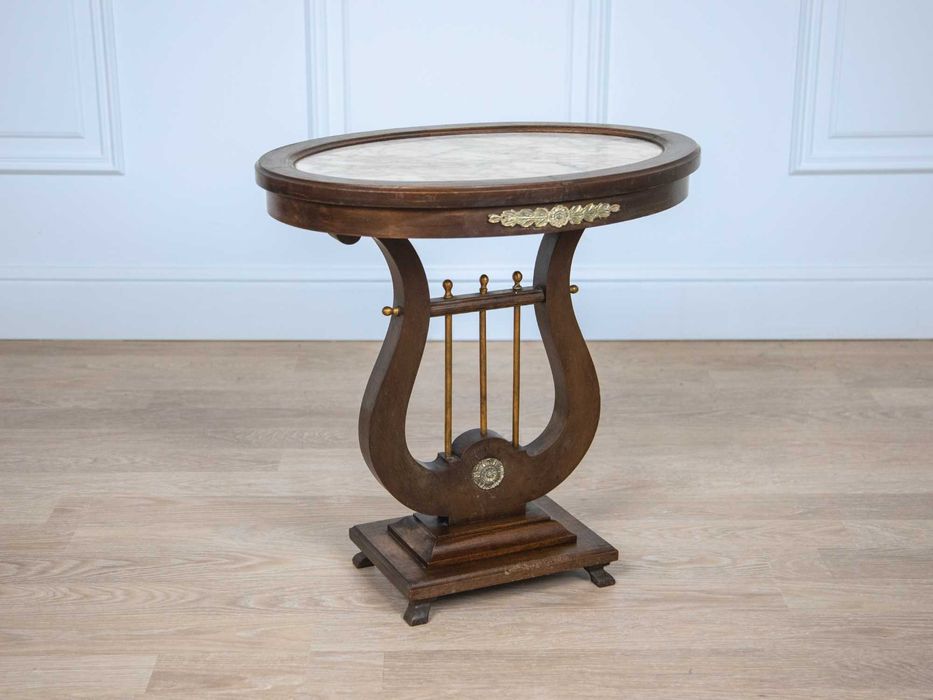 Антикварний столик, тумбочка, столик антикварный