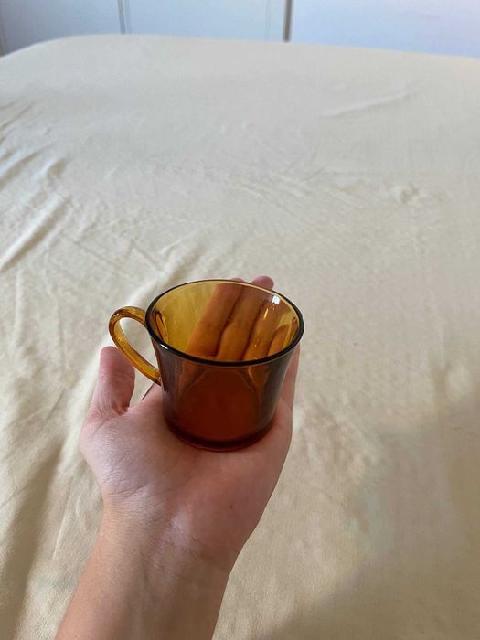 4 chávenas de vidro âmbar vintage