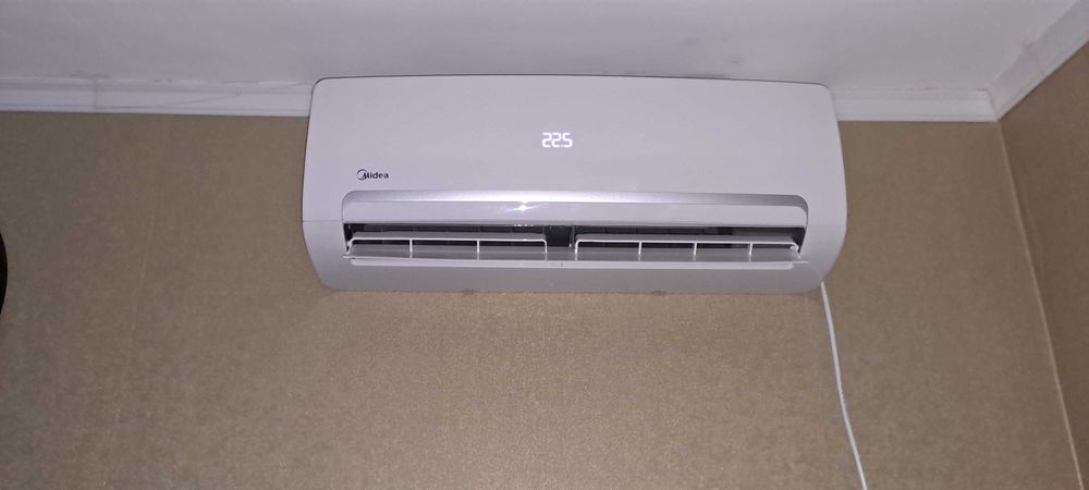 Продам Кондиціонер Midea MB-12N8D6H-I/MB-12N8D6H-O Mission DC