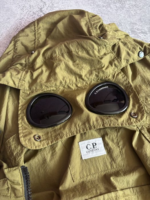 CP company вітровка нейлон