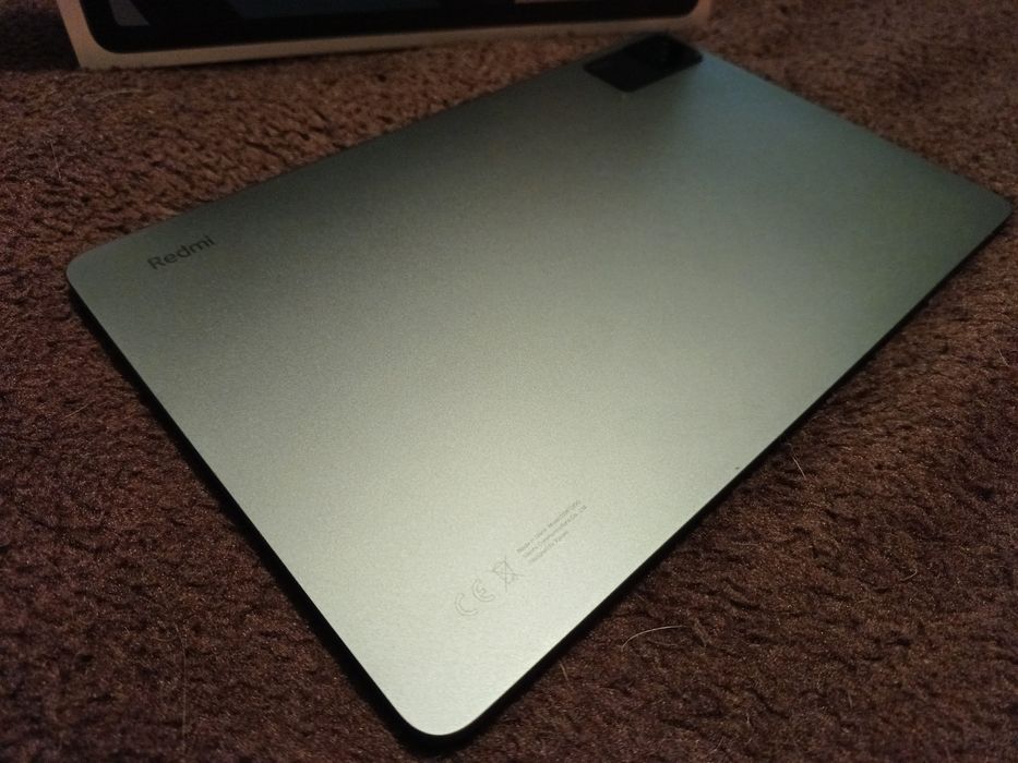 Tablet Redmi Pad 3GB RAM / 64GB ROM – Pouco uso + Acessórios