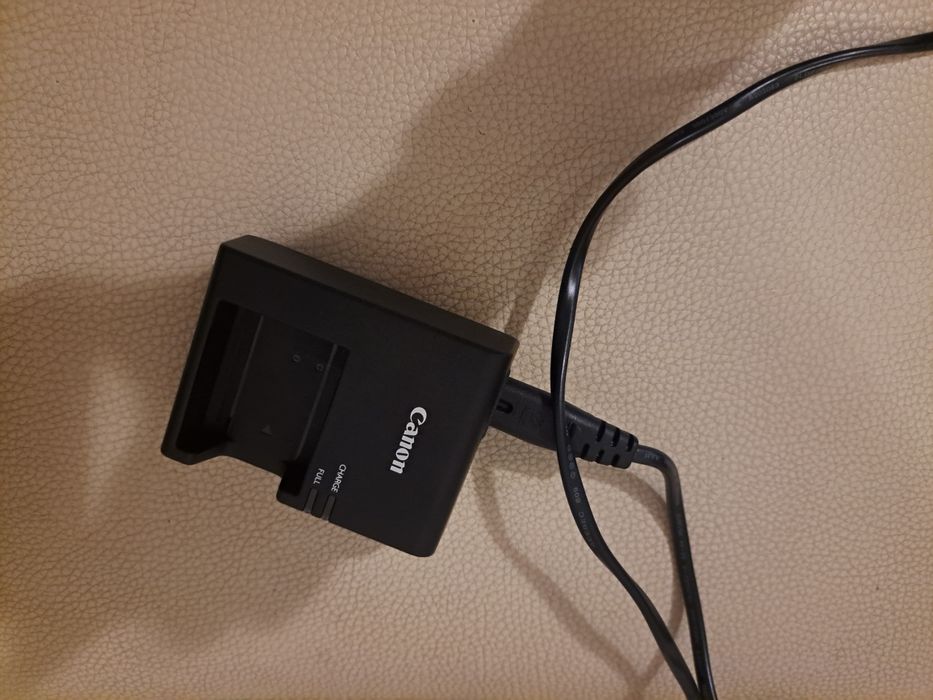 Lustrzanka Canon eos 1200d