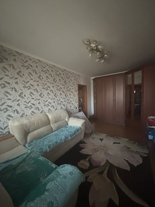 2 комнатная на Крымской! Газ, мебель + техника!