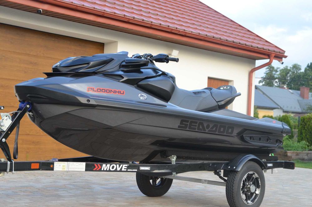 2023 SEA-DOO BRP RXP-X 300 TECH PACKAGE 28 godzin ceramika pokrowiec