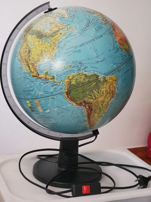 Глобус з підсвіткою, Данія