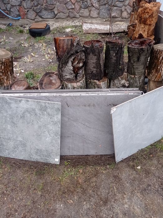 Продам плитку керамогранит