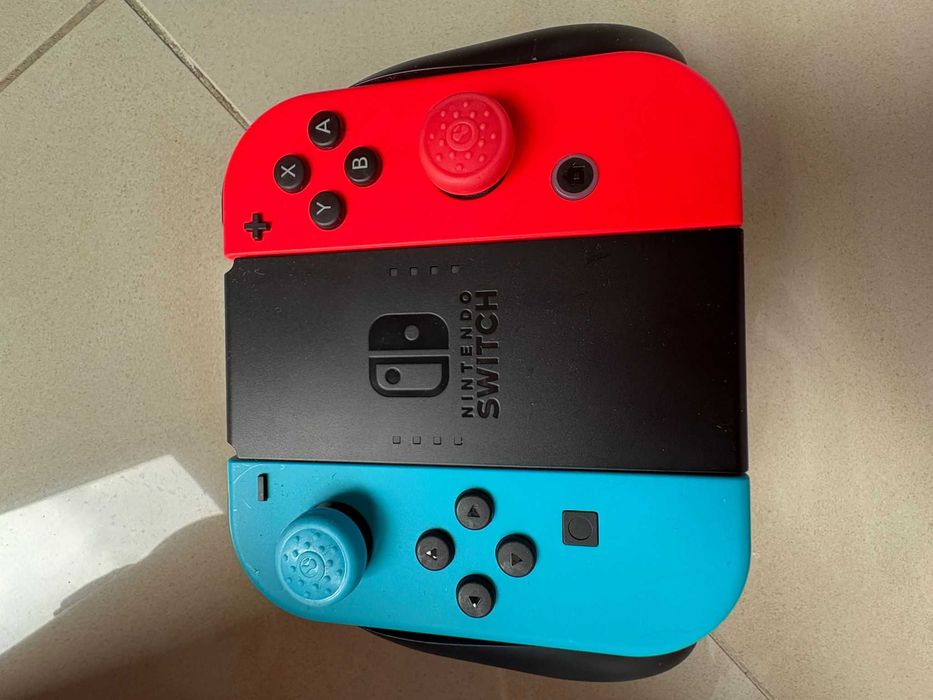 Sprzedam jak nowe Nintendo Switch 1