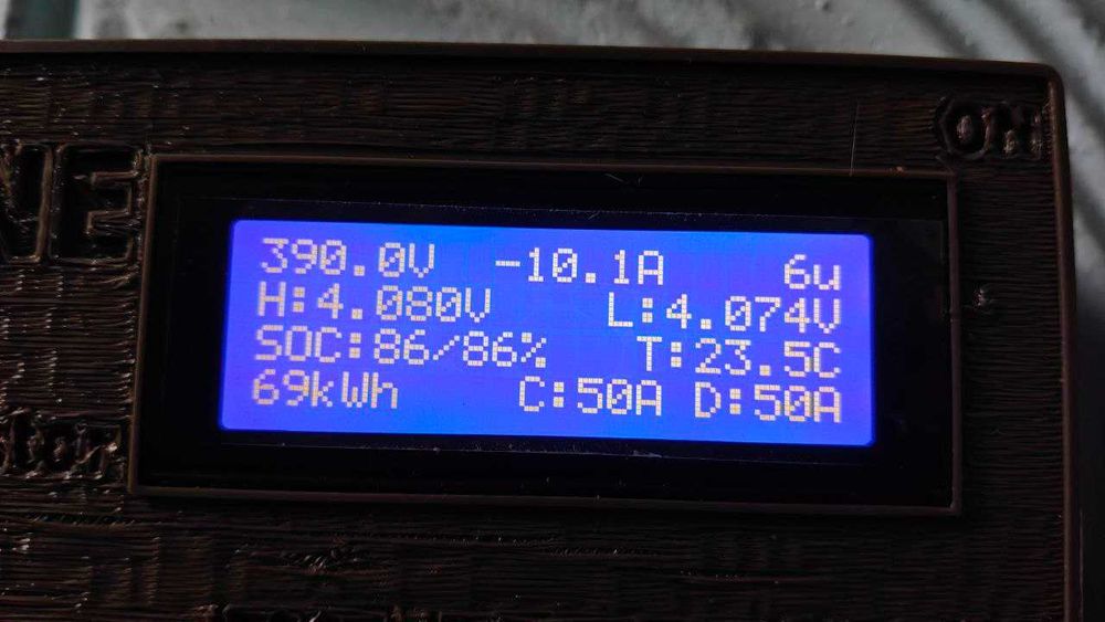 Модуль підключення сонячного інвертора до високовольтної батареї.