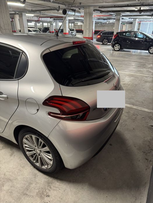 Peugeot 208 1.2 PureTech Style 2017