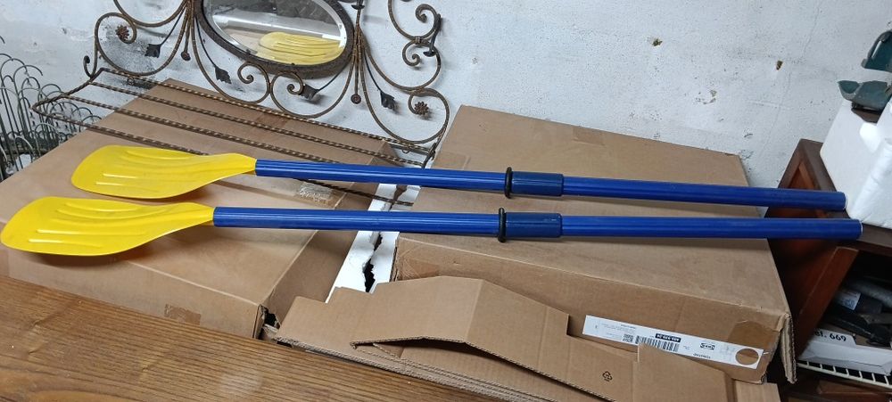 Par de remos em plástico