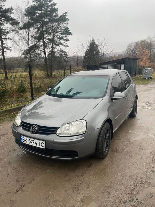 Wolkswagen golf5 1.9