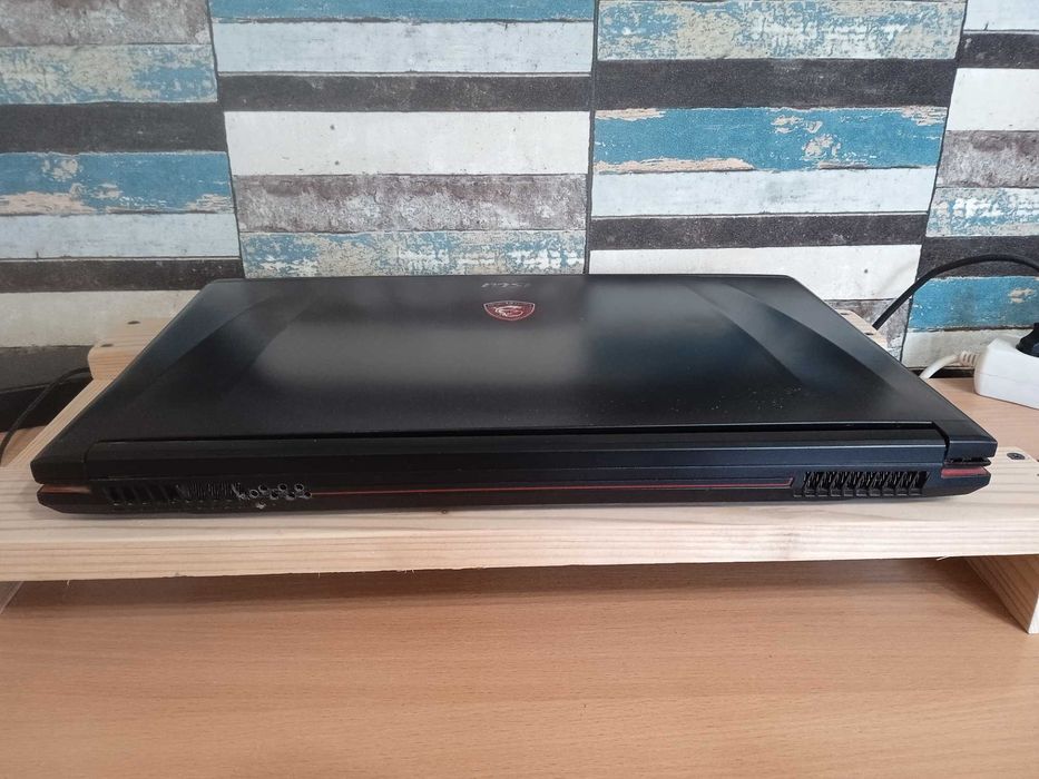 Ноутбук MSI/17.3”/i7-7700HQ/SSD-256+480GB/DDR4-16GB/GTX-1060-6GB