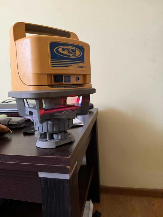 niwelator laserowy obrotowy spectra LL500