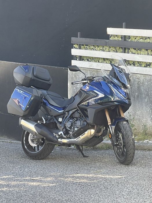 Honda NT1100 DCT