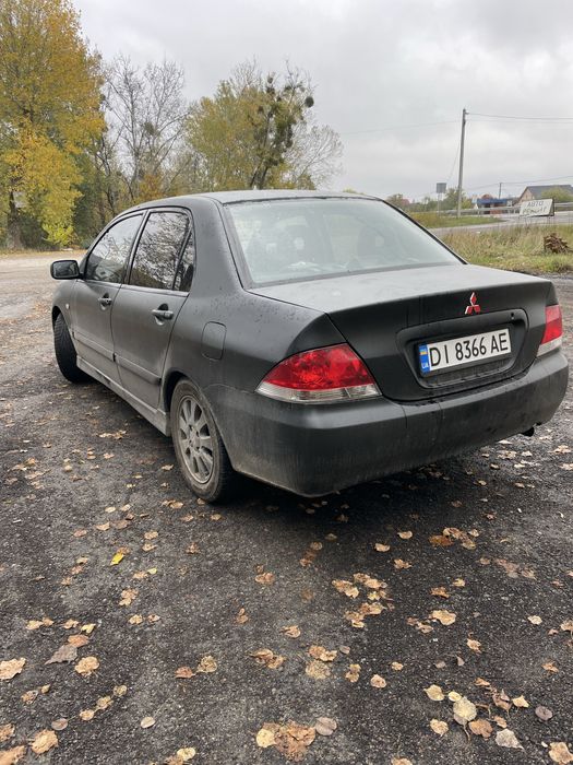 Mitsubishi lancer