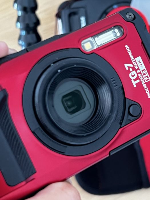 Olympus TG7 + Housing