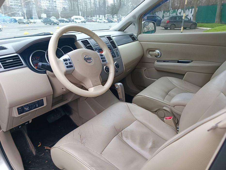 Продам машинку от хозяина