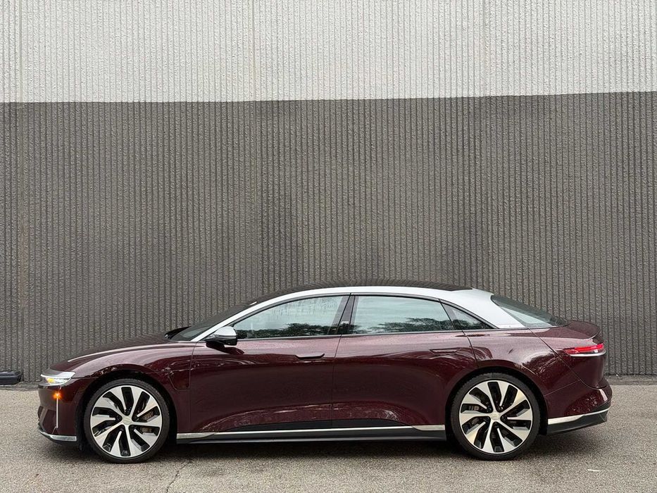 Lucid Air Grand Touring      2022