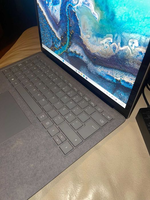 Microsoft Surface Laptop 5 | 13,5'' | EVO i5-1235U | 8GB | 256ssd