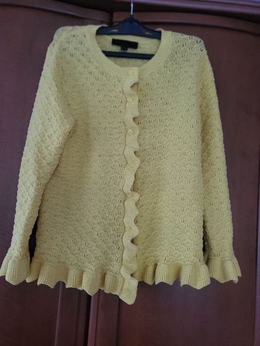 Sweter z firmy zara rozmiar L