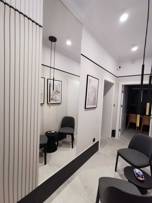 3 pokoje w ścisłym centrum – mieszkanie lub biuro -Jelenia Góra