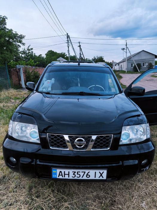 NISSAN X - Trail